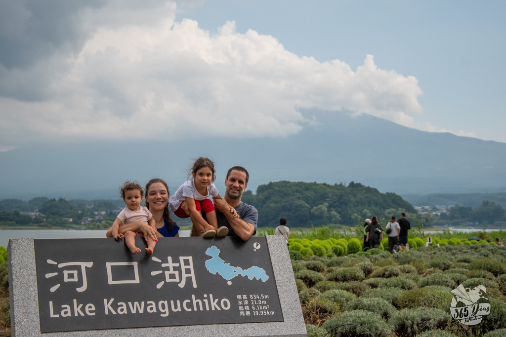 lago Kawaguchiko familia